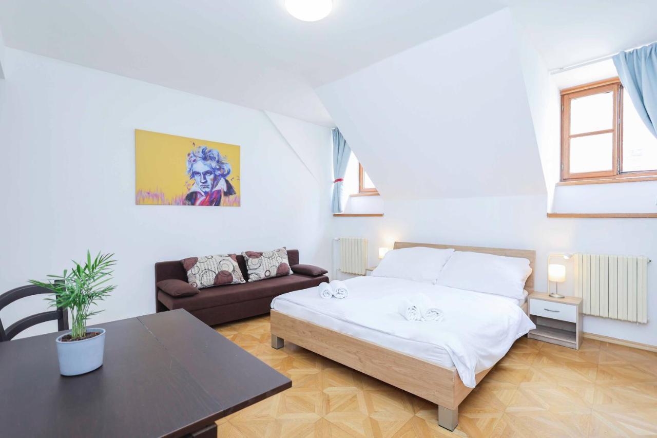 Beethoven Apartments Bratislava Ngoại thất bức ảnh