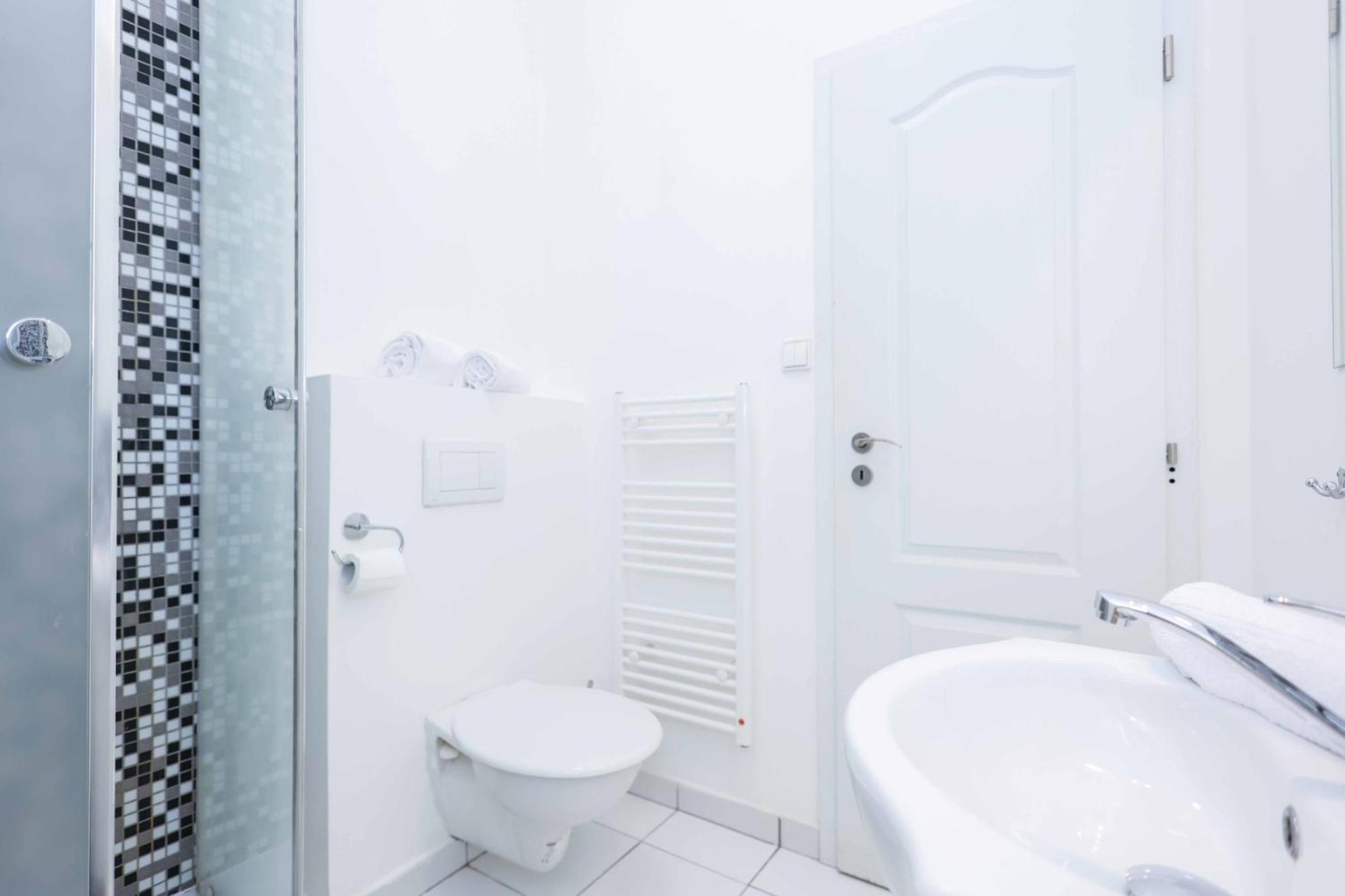 Beethoven Apartments Bratislava Ngoại thất bức ảnh